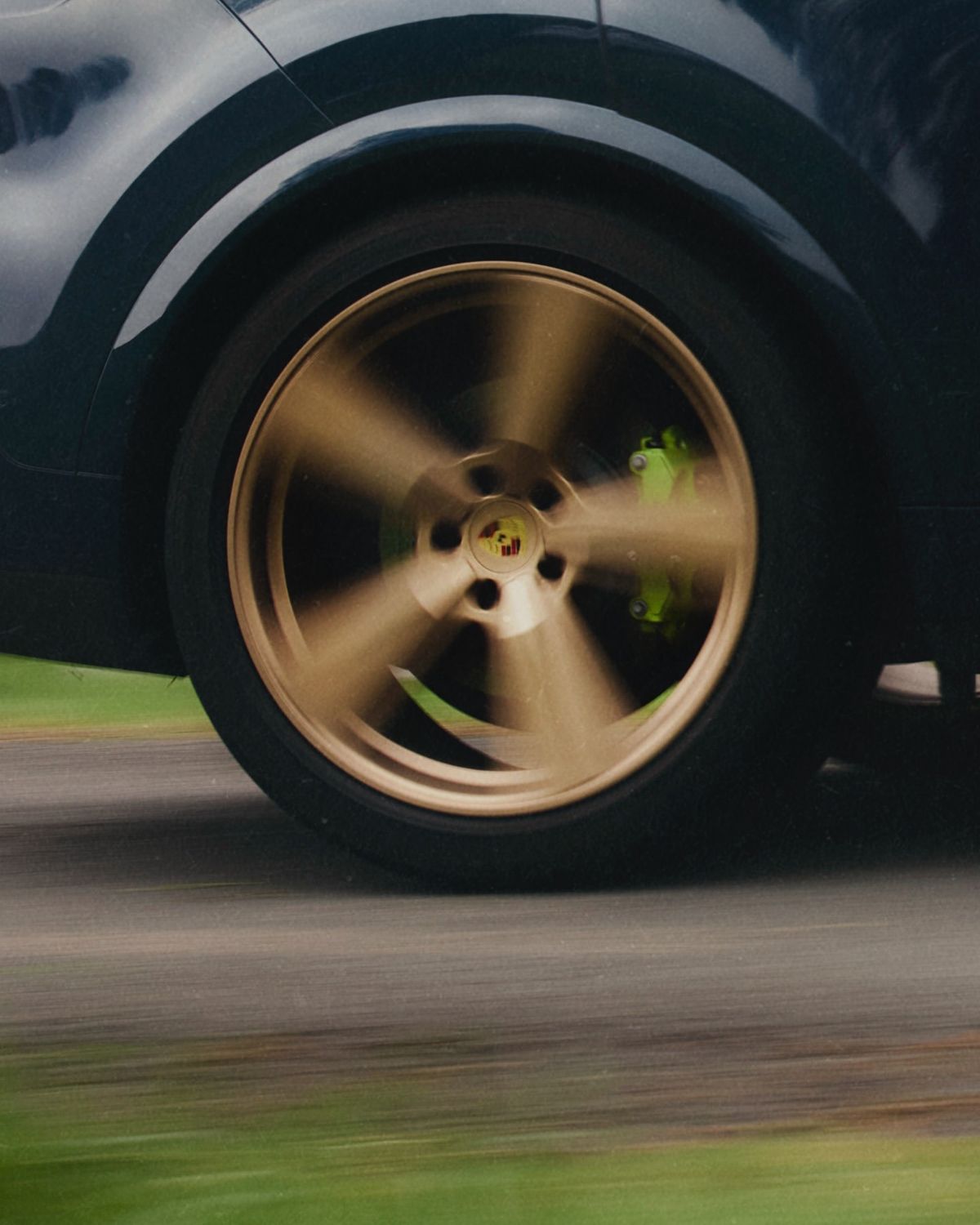Detailing automobile